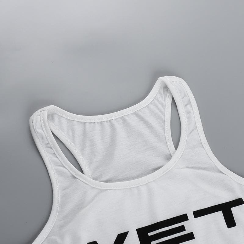 Sleeveless u neck “wet” print tank top